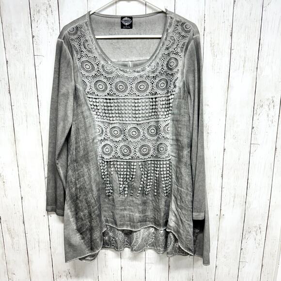 Cal Style Tunic Top Blouse Women Large Lagenlook Boho Gray Layered Crochet Boho - Picture 1 of 5